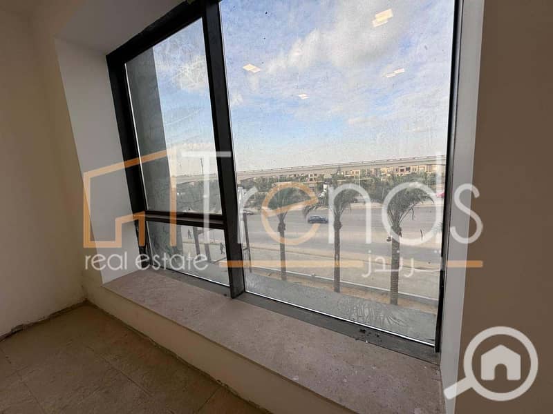 3 WhatsApp Image 2024-12-04 at 1.39. 59 PM (4). jpg