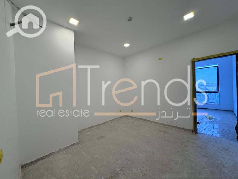 9 WhatsApp Image 2024-12-04 at 1.39. 59 PM (12). jpg