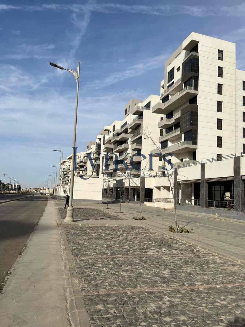 2 92290f95-01f7-4498-aa37-139e03705fee. jpg