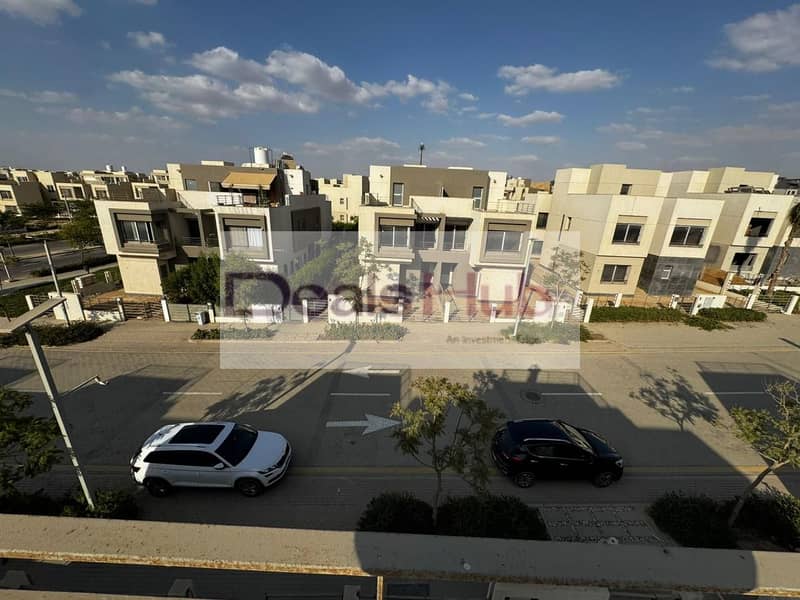 4 WhatsApp Image 2025-11-03 at 3.10. 01 PM (1). jpeg