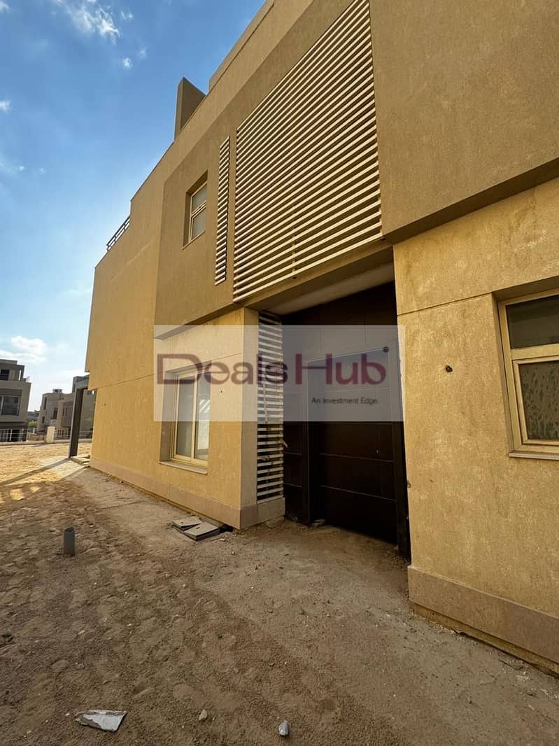 11 WhatsApp Image 2025-11-03 at 3.10. 00 PM (1). jpeg