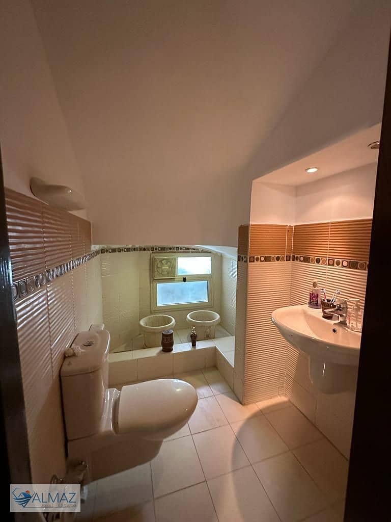 12 WhatsApp Image 2025-11-03 at 12.36. 02 PM (2). jpeg