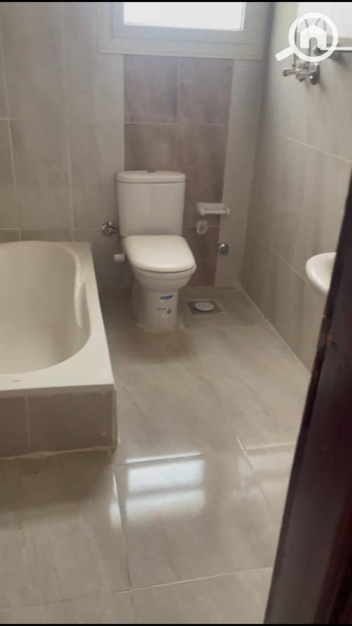 10 IMG-20251103-WA0072. jpg