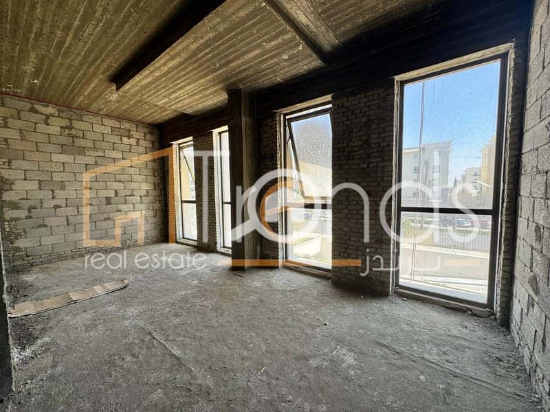 2 WhatsApp Image 2025-08-27 at 12.12. 37 PM (1). jpg