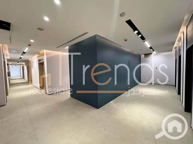 10 WhatsApp Image 2025-08-27 at 12.12. 38 PM (6). jpg