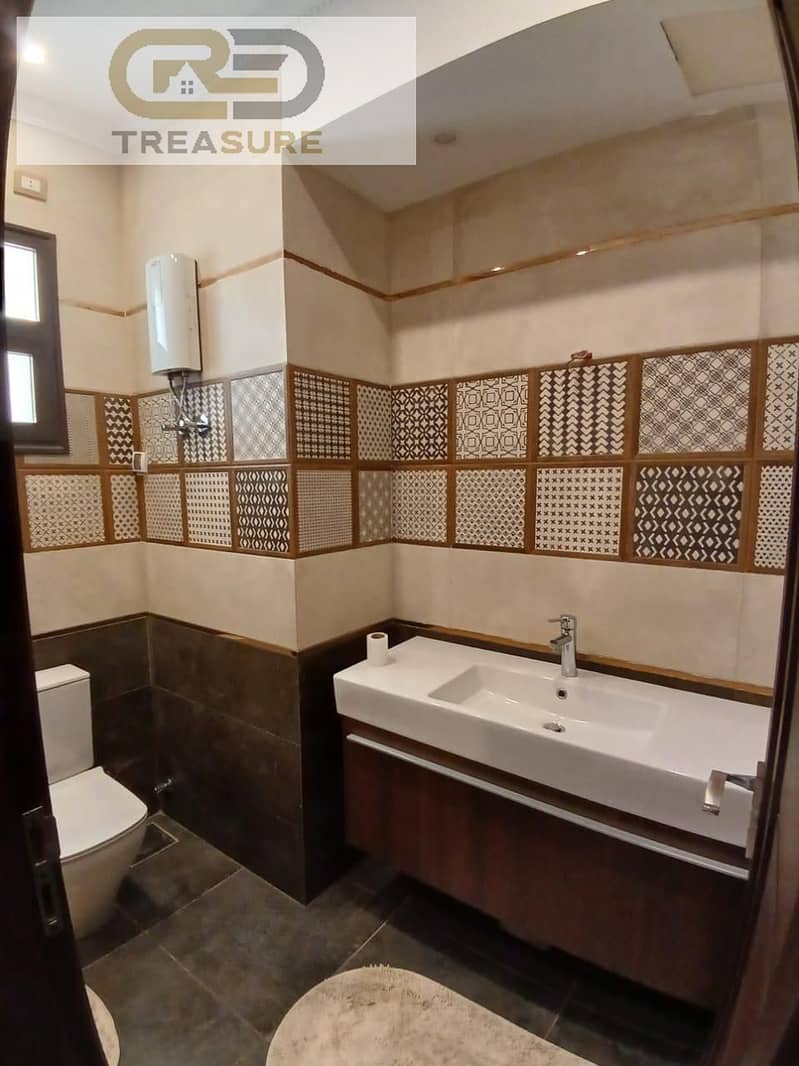 12 WhatsApp Image 2025-11-03 at 3.30. 33 PM (4). jpeg