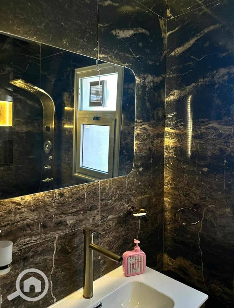 12 571227381_122111176131035455_6750750884456668067_n. jpg