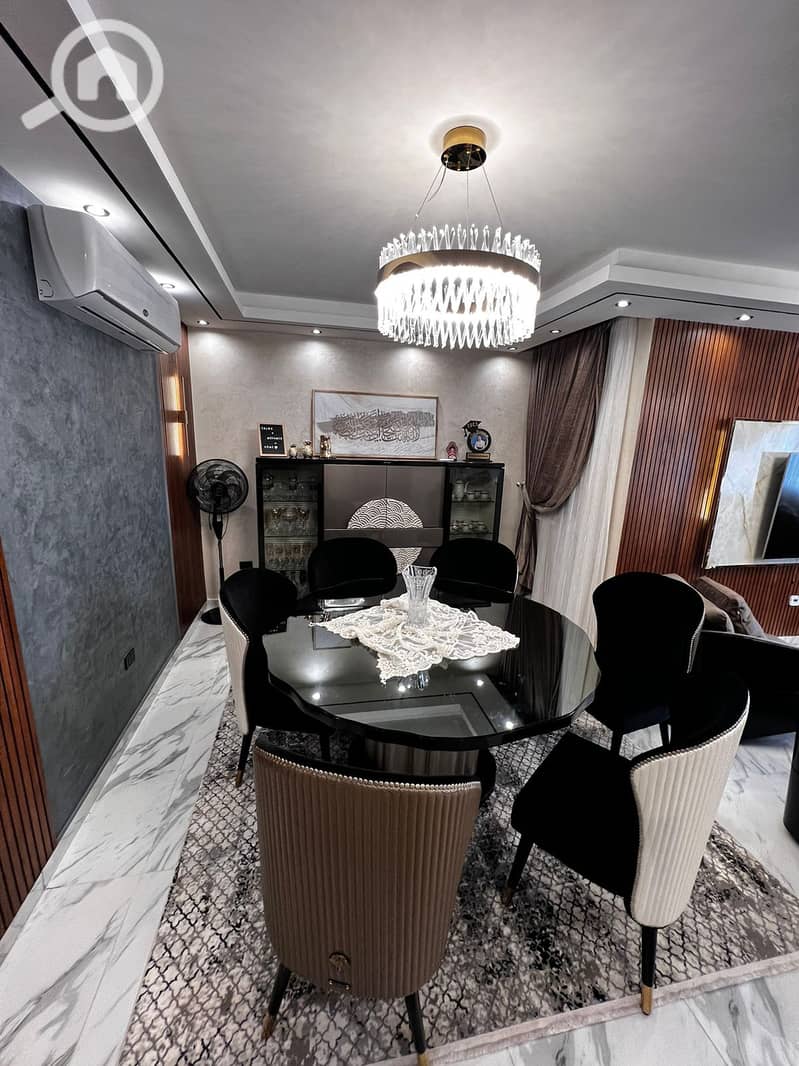 6 6a5af90a-ca27-44b3-a991-d6d31e91e6e2. jpeg