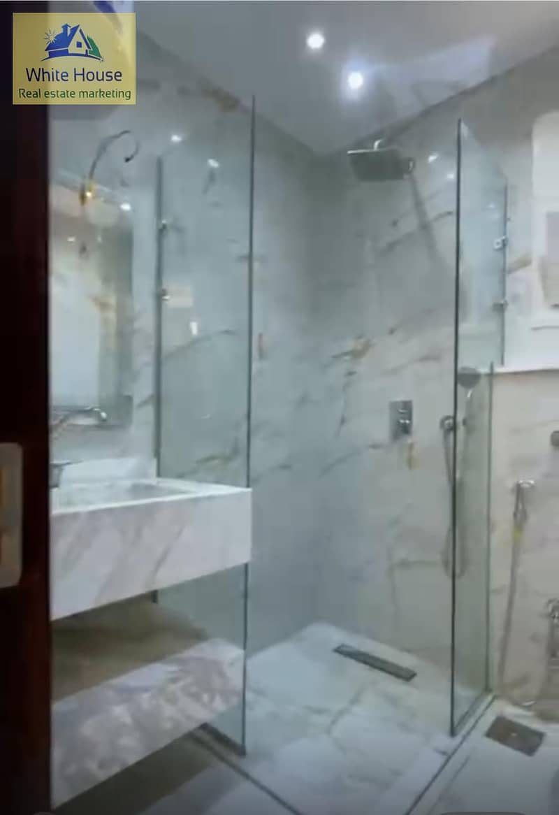 4 05b76d0d-ae98-403a-939f-302ae83f9b63. jpg