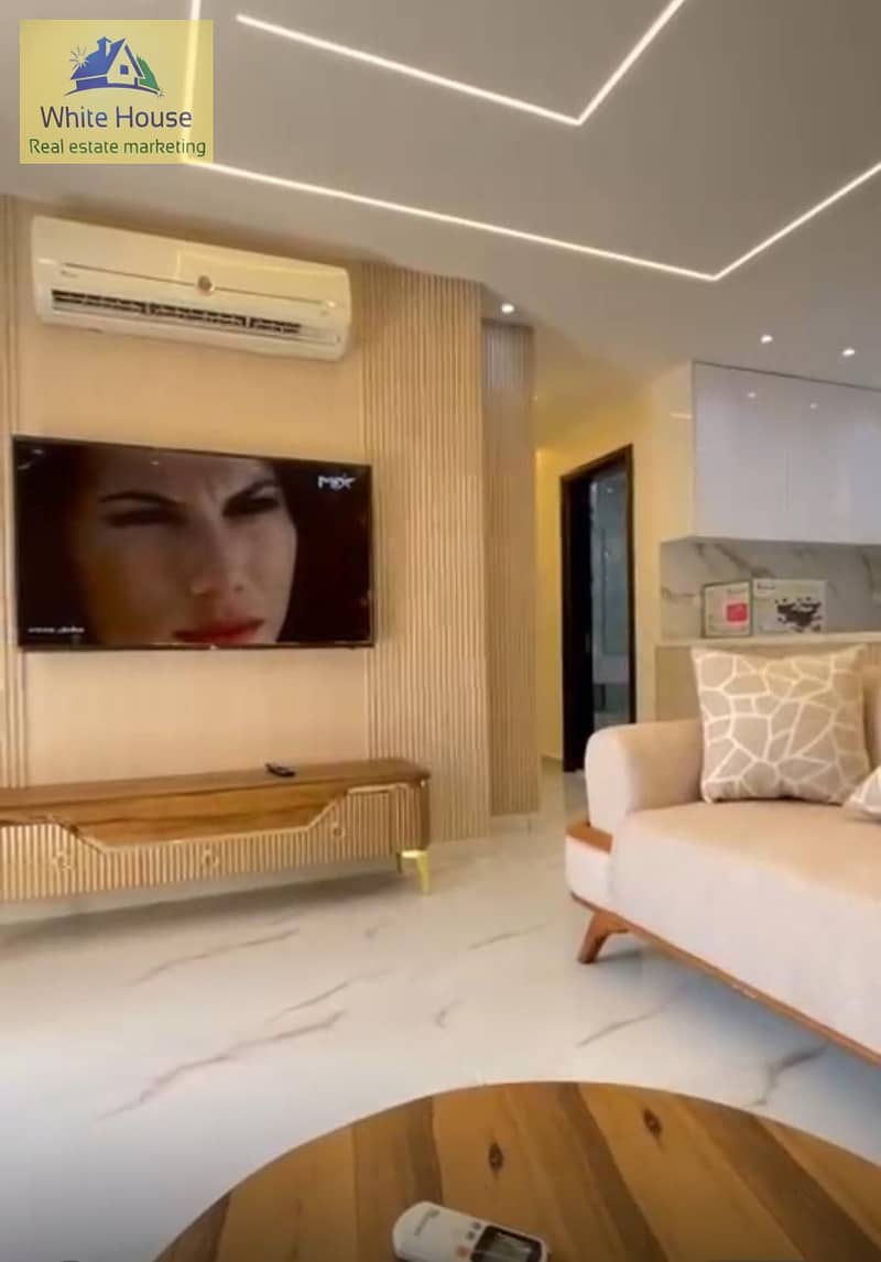 9 87c48170-08c2-4f43-a7ea-138a0b3cd67a. jpg