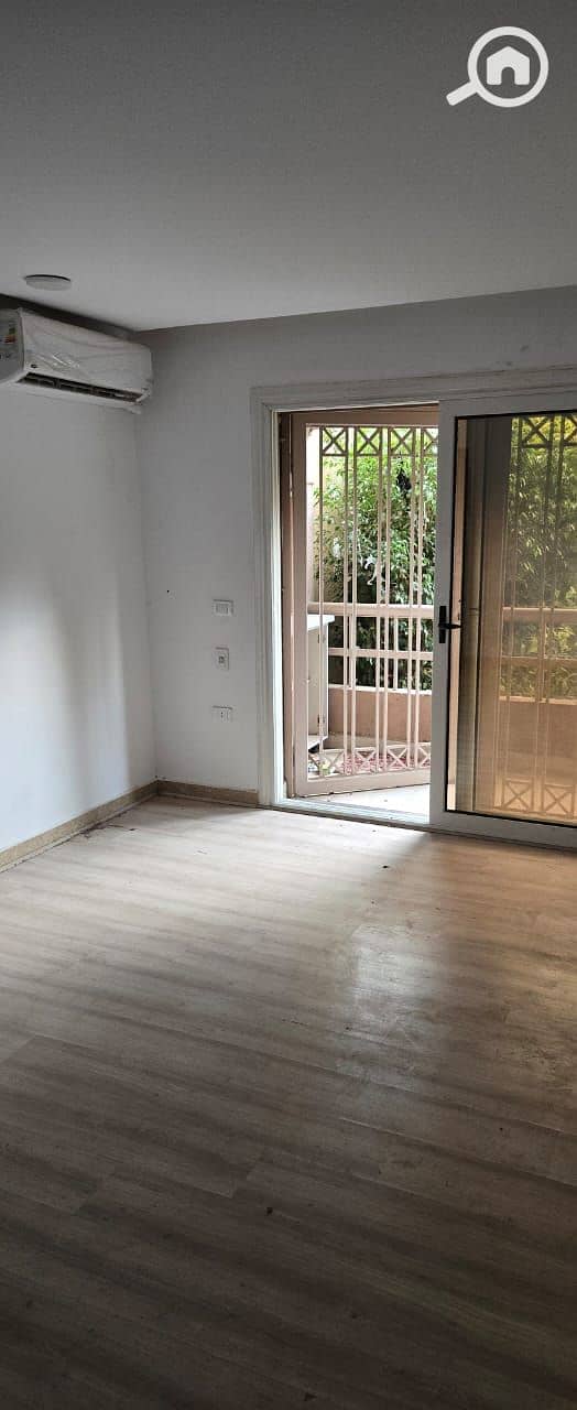 841577c9-a115-4fc7-8e3c-fb5ba91c71c2. jpg