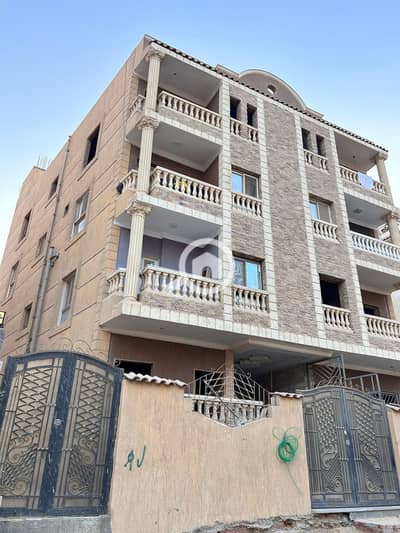 3 Bedroom Apartment for Sale in 6th of October, Giza - IMG-20251026-WA0035(1). jpg