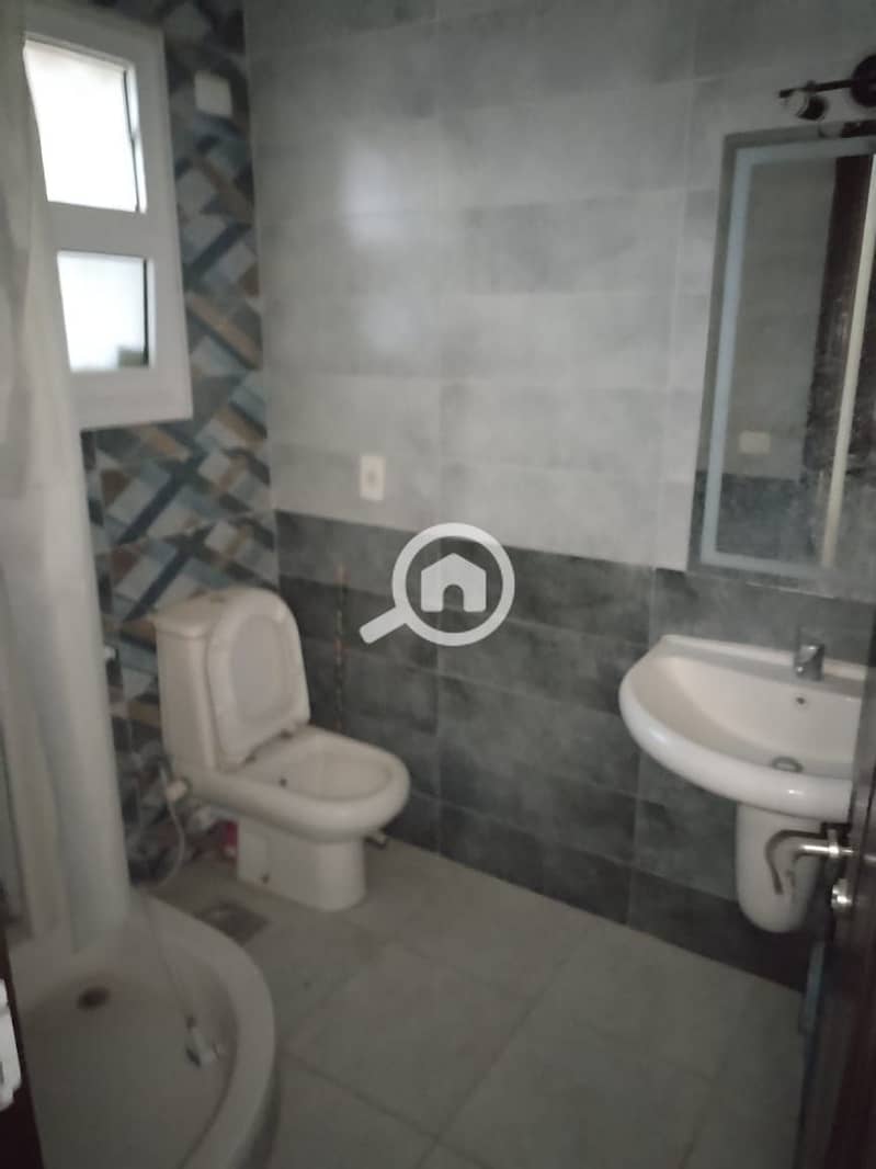 8 WhatsApp Image 2025-11-03 at 3.33. 17 PM (1). jpeg