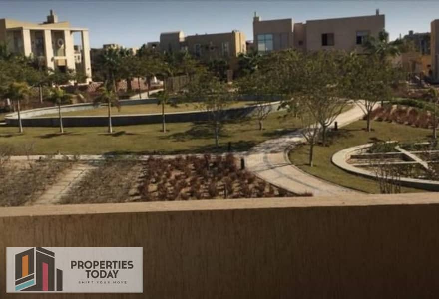 10 c885b498-21a2-4703-a324-c806458003d6. jpg