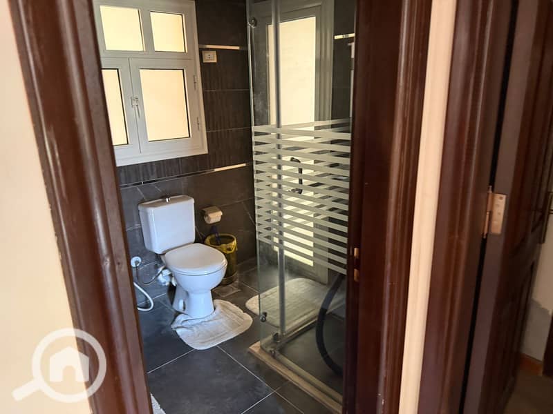 9 89e000c1-7caa-48ff-b19c-6686cc8718e4. jpeg