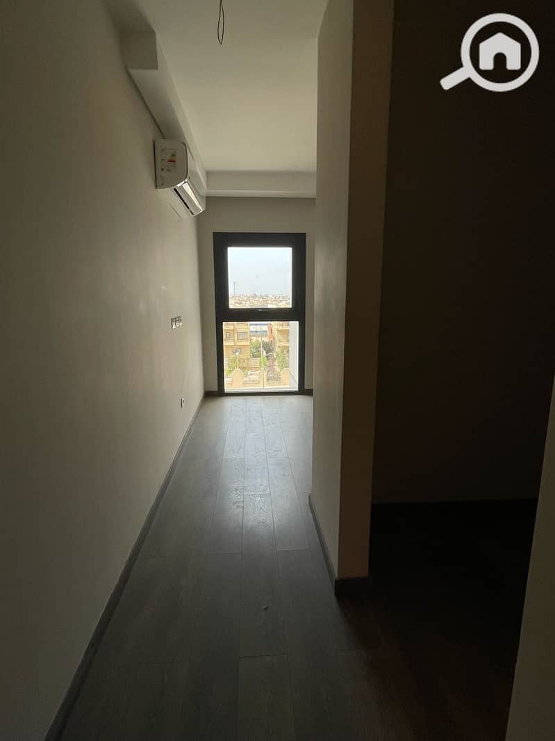 5 WhatsApp Image 2025-11-03 at 3.26. 32 PM (1). jpeg