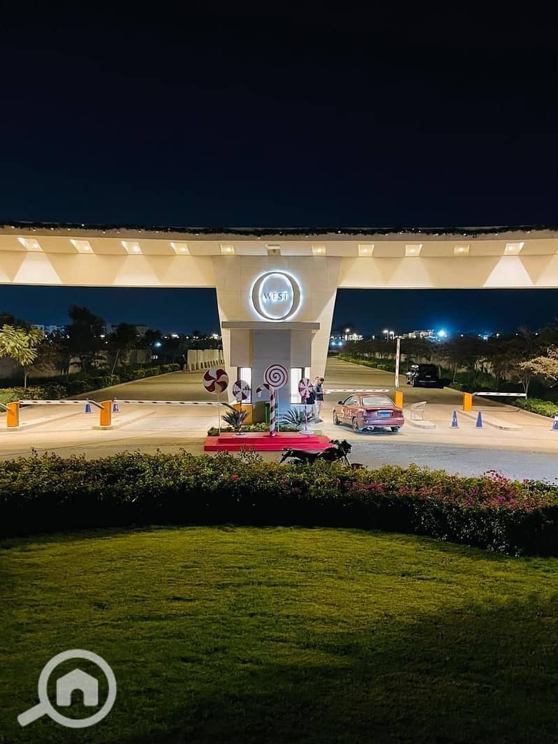 8 c405e72e-f188-4851-8188-c00cd1dd3a28. JPG