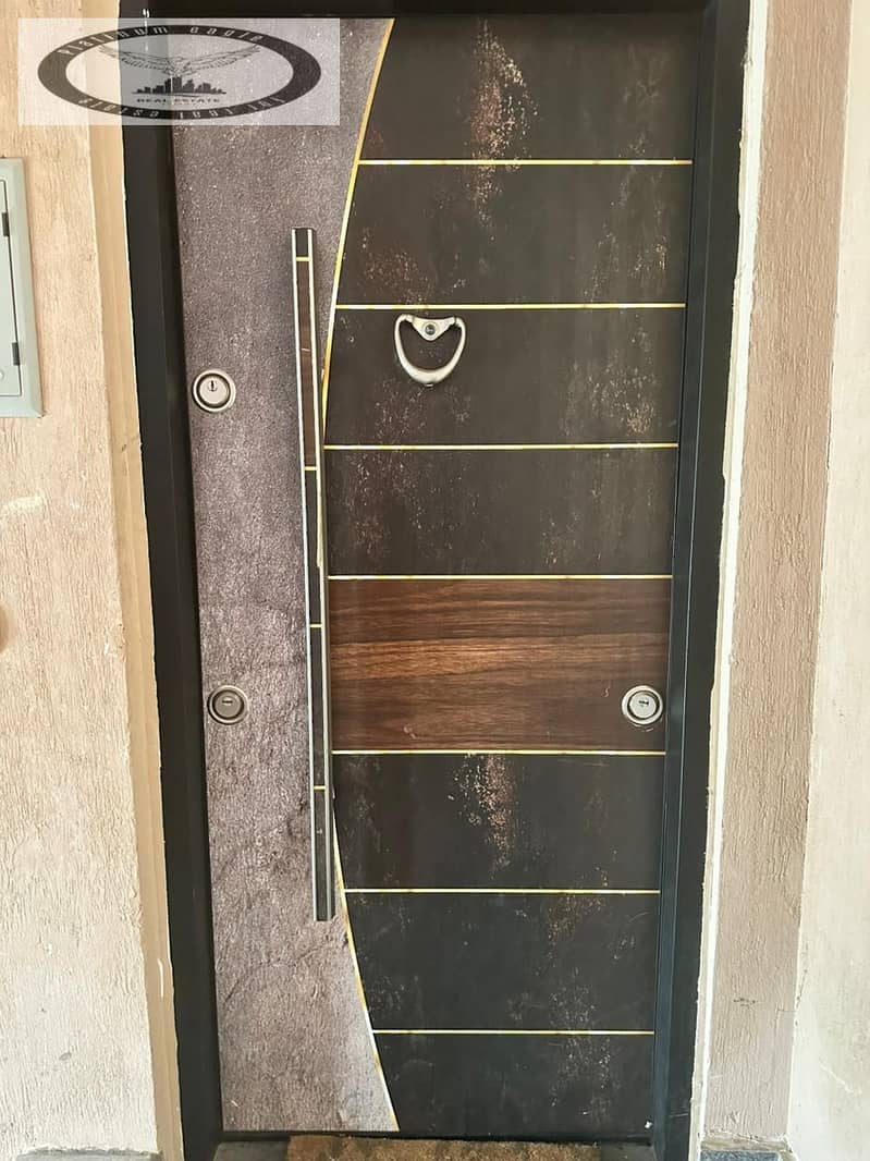 3 555a22cf-6b2b-4773-bf07-e27d043b6130. jpg