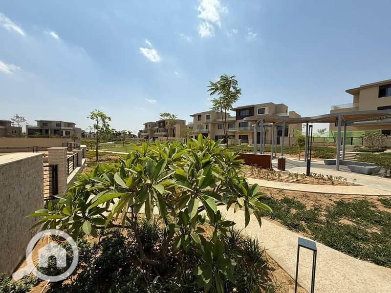 10 562389423_2248067948999947_1248741237324596829_n (1). jpg