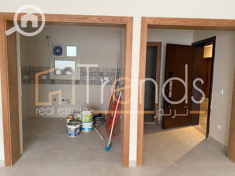 3 WhatsApp Image 2023-12-06 at 2.29. 17 PM (2). jpg