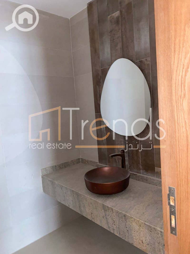 8 WhatsApp Image 2023-12-06 at 2.29. 18 PM. jpg