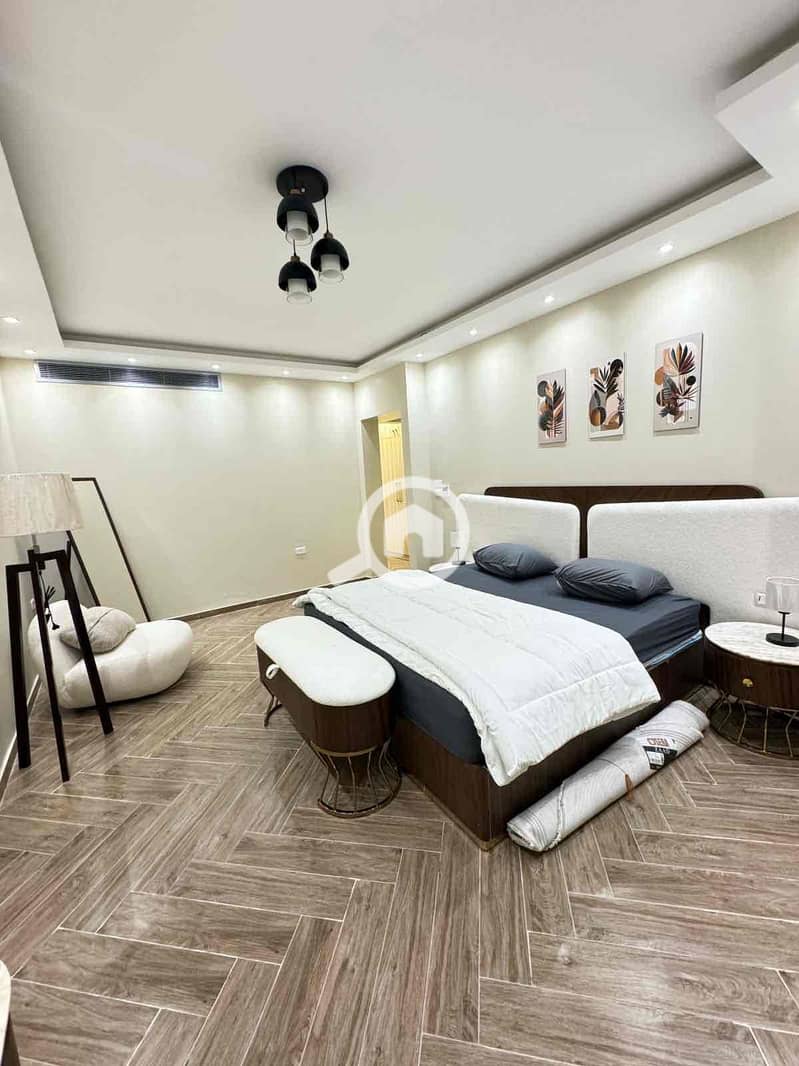 20 b9f4c04e-15c8-45ce-86d2-a3f55a98d0ec. jpg