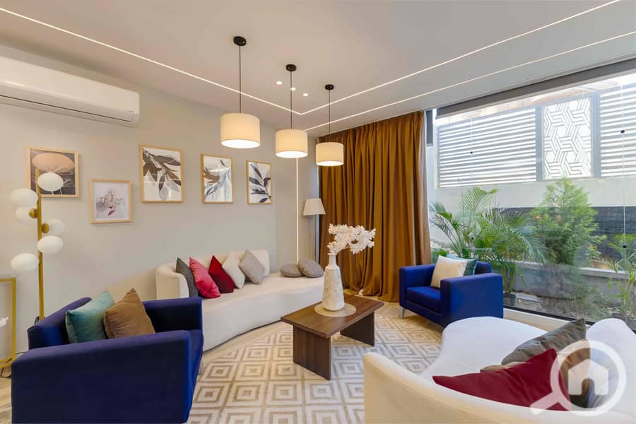 4 fac8c0b6-47c2-4e59-81df-4e126eadf054. jpg