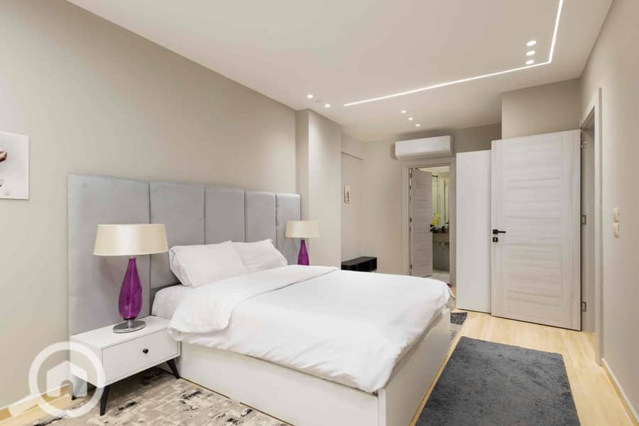 19 9727d82f-4e55-413e-888d-858921ecf43d. jpg