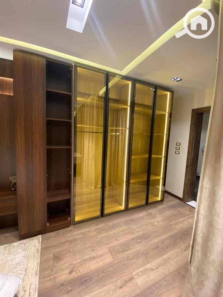 9 eb06ae56-456b-4799-894b-3f3ae3417e28. jpg