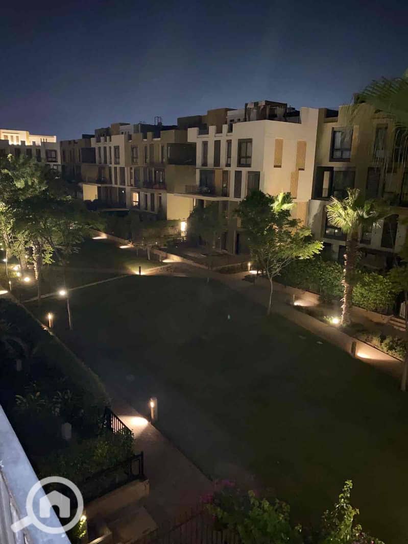 13 bfc02f9f-448d-4e3f-a2c2-a683c12df39c. jpg