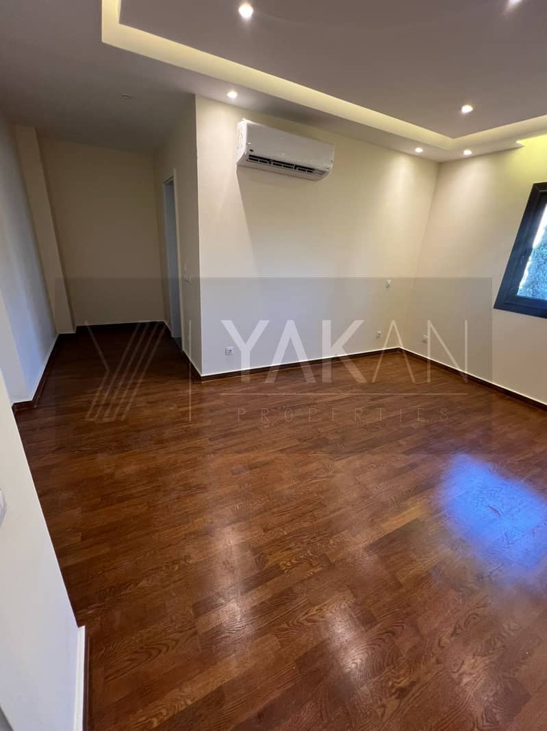 3 WhatsApp Image 2025-10-22 at 16.49. 27. jpeg