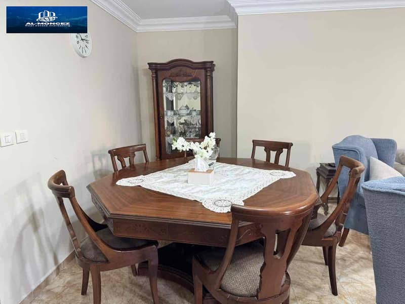 5 25fe2c7b-c94b-48cf-b09f-3f08353873e2. jpg