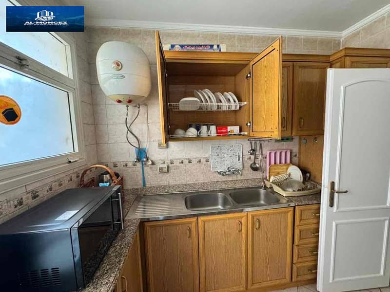 12 b554146d-6e7f-4446-ac32-c5fcca47d750. jpg