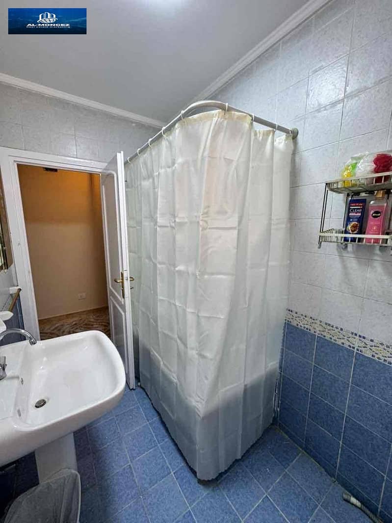 15 da692d30-dfb9-42b2-b141-d20c744ca474. jpg