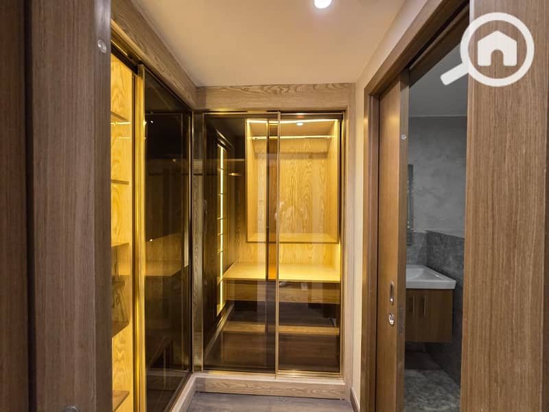 10 559978865_122195481722304636_2258633477954661350_n. jpg