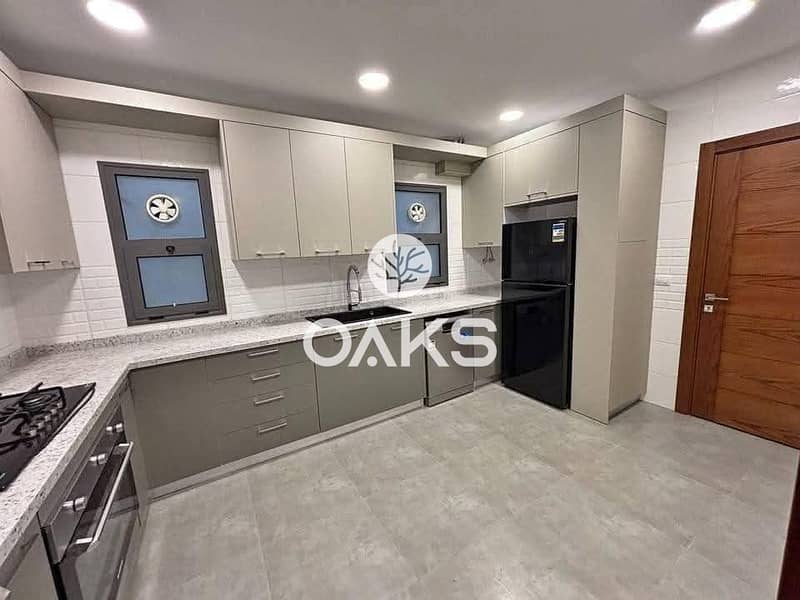 6 WhatsApp Image 2025-11-03 at 12.55. 42 PM (2). jpeg