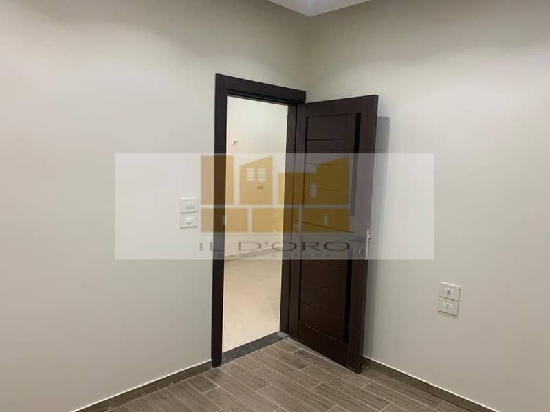 4 WhatsApp Image 2025-10-30 at 16.58. 48_22d06d17. jpg