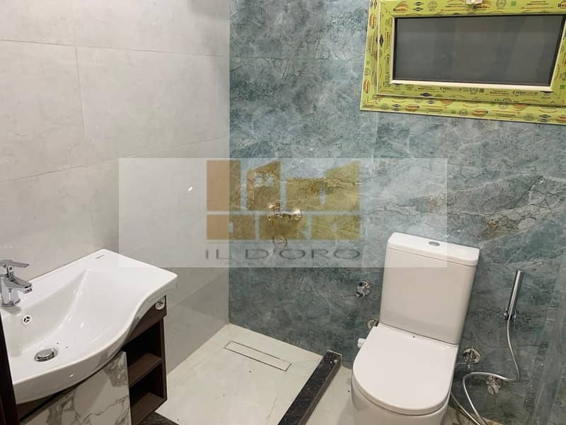 11 WhatsApp Image 2025-10-30 at 16.58. 48_e126e424. jpg