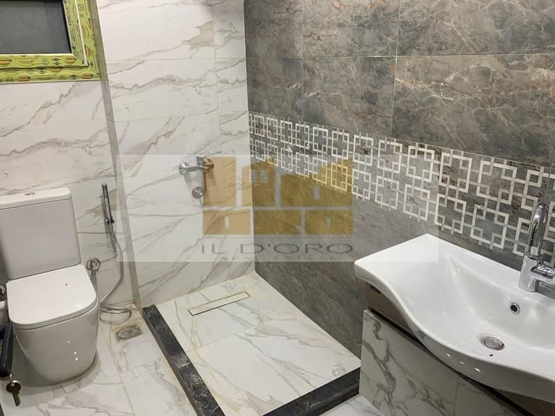 18 WhatsApp Image 2025-10-30 at 16.58. 45_533aa942. jpg