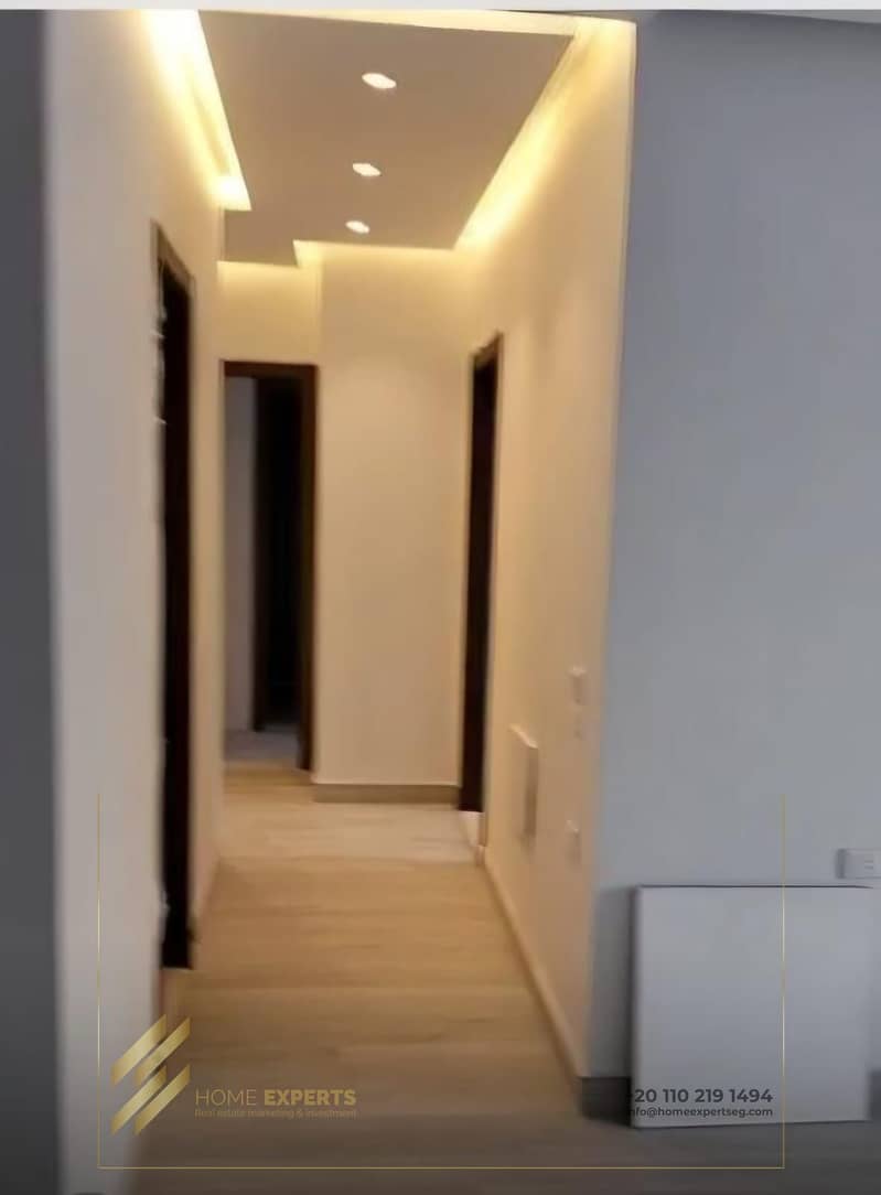 7 3502c764-485b-4b9d-a52b-55b3c910788d. jpg