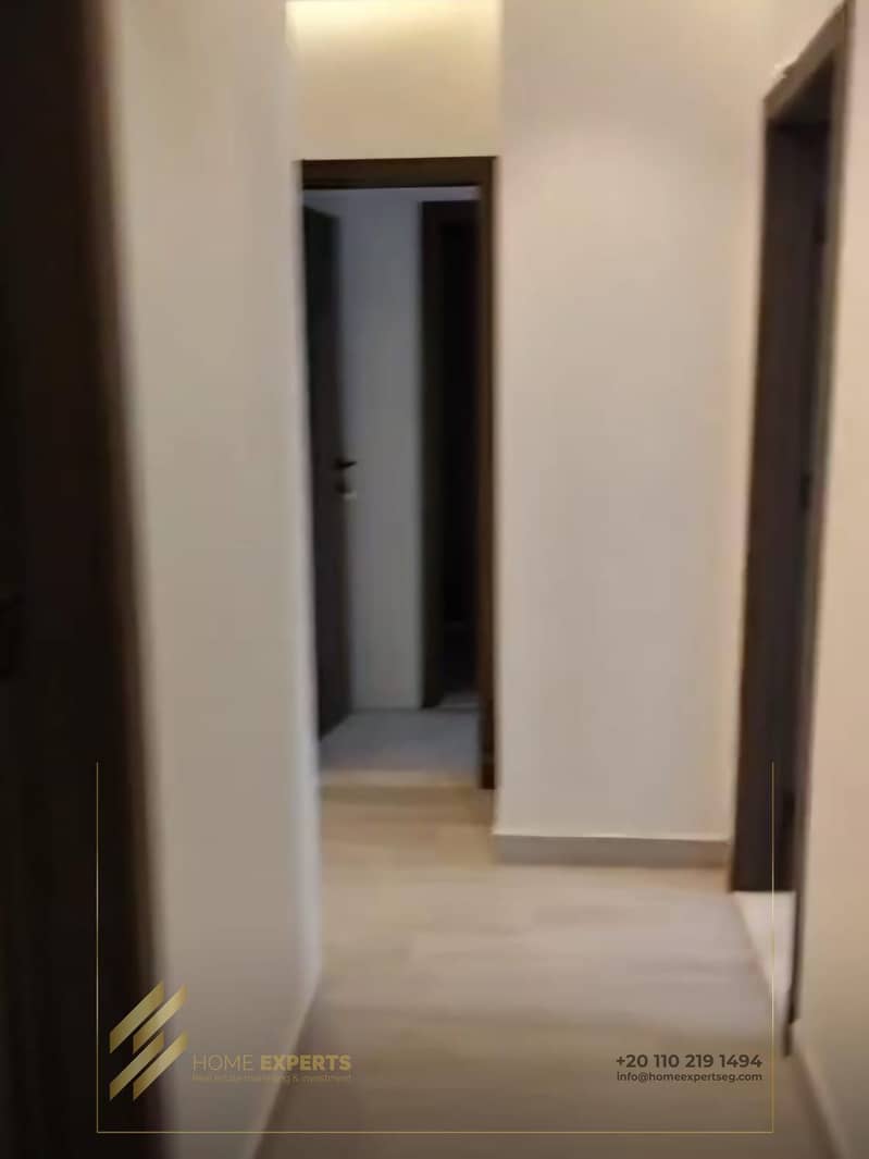 8 41e8c87d-9090-4f65-afad-c4a7b68d6b70. jpg