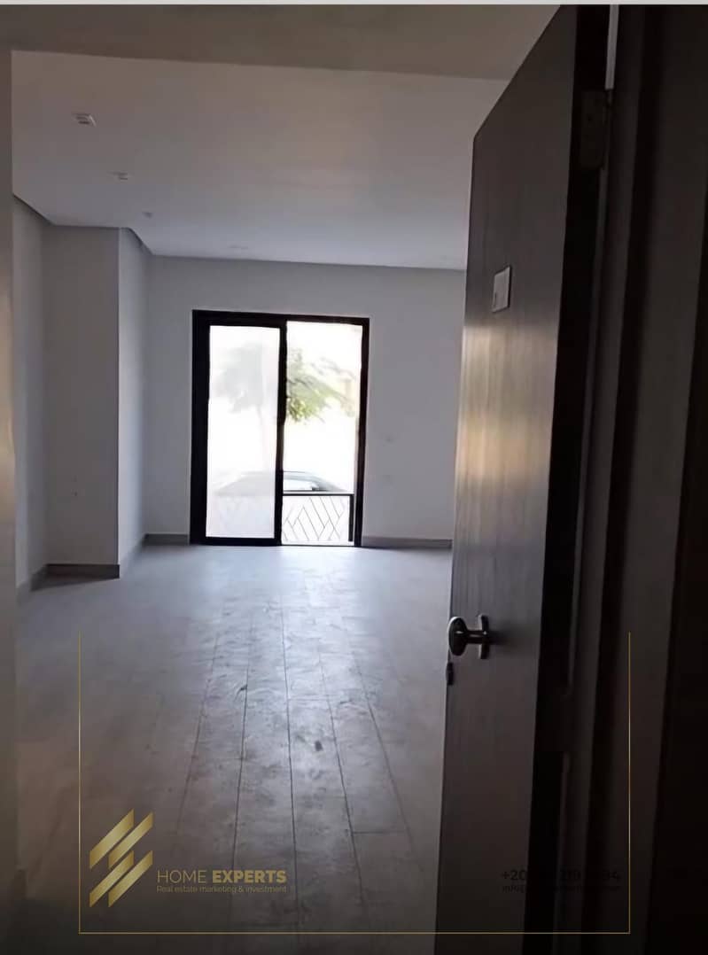 4 be0fe19b-3950-4b26-953c-af92fc3395be. jpg