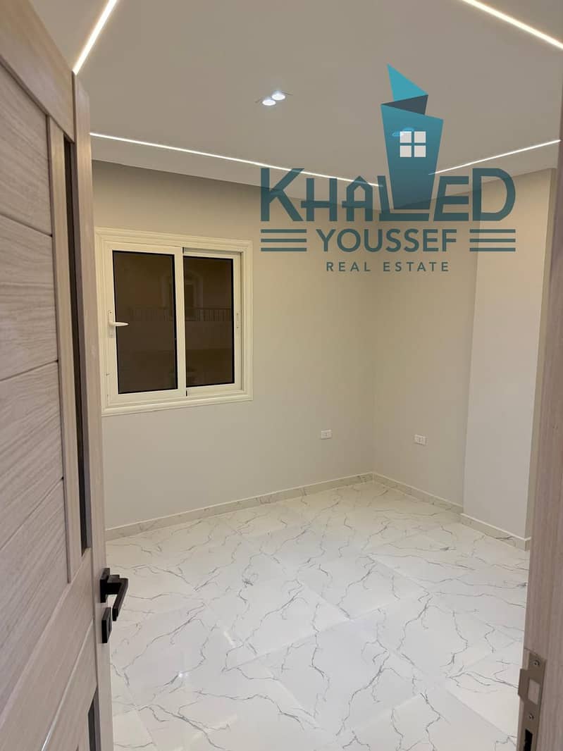 5 WhatsApp Image 2025-10-23 at 11.45. 41 AM. jpeg