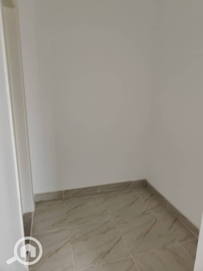 5 WhatsApp Image 2025-11-01 at 4.41. 20 PM. jpeg