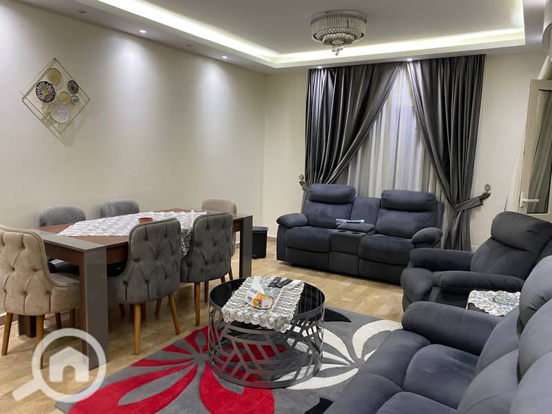 4 0d0a7bb2-0b75-4774-a6d2-6616302b8ba6. jpeg