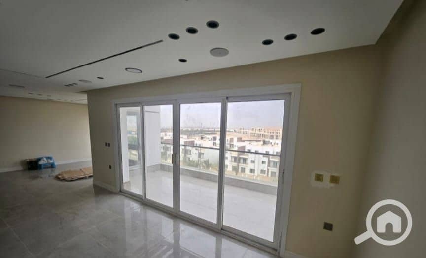 8 WhatsApp Image 2025-11-03 at 13.41. 09_7fc6b0b6. jpg