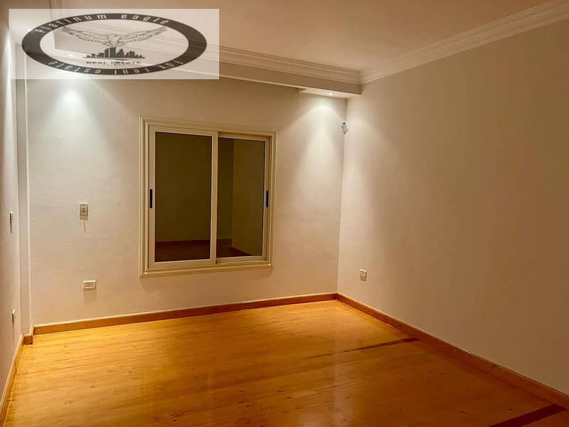 6 4a41fc8f-b30b-4369-bd3a-784eecfb80ce. jpg