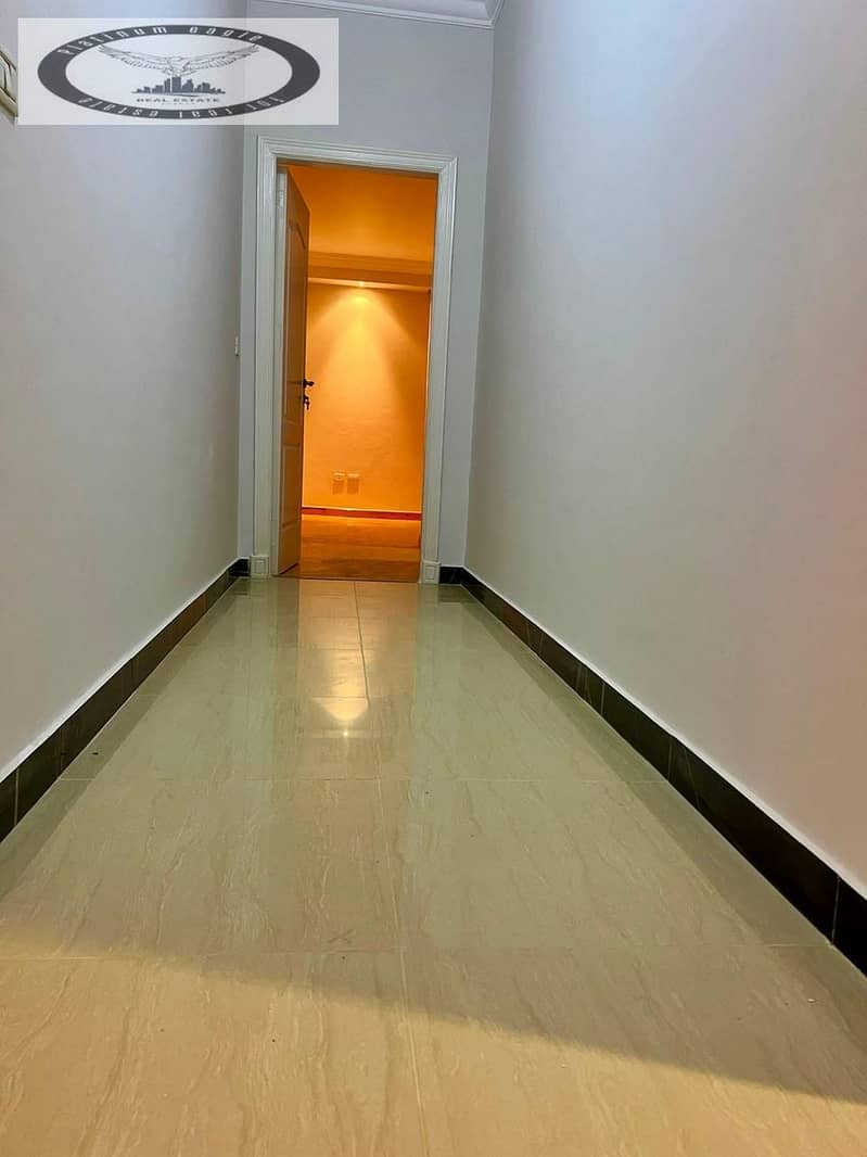 10 557183b4-6aaa-4ac8-b02f-bf446fa0d421. jpg