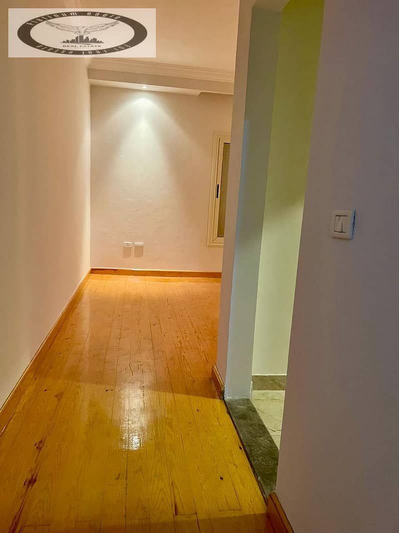 11 73049012-da9b-464d-a921-df0da0b75a43. jpg