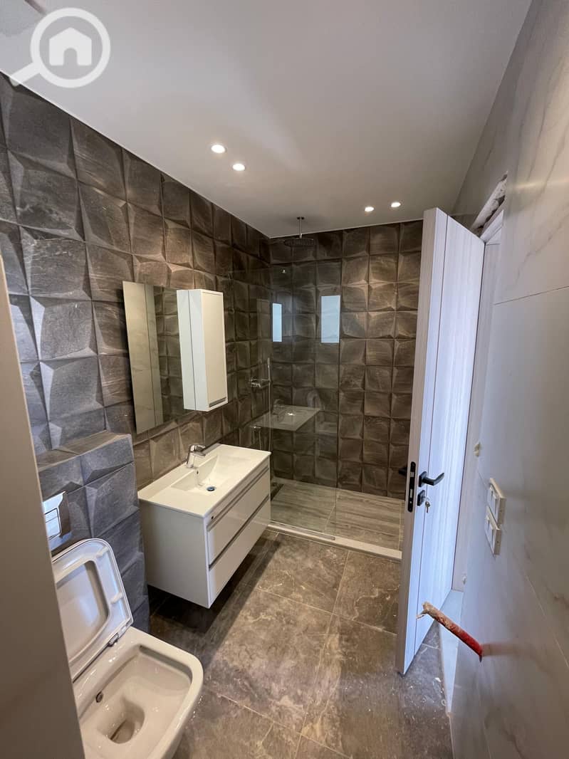 6 WhatsApp Image 2025-11-03 at 4.09. 03 PM. jpeg